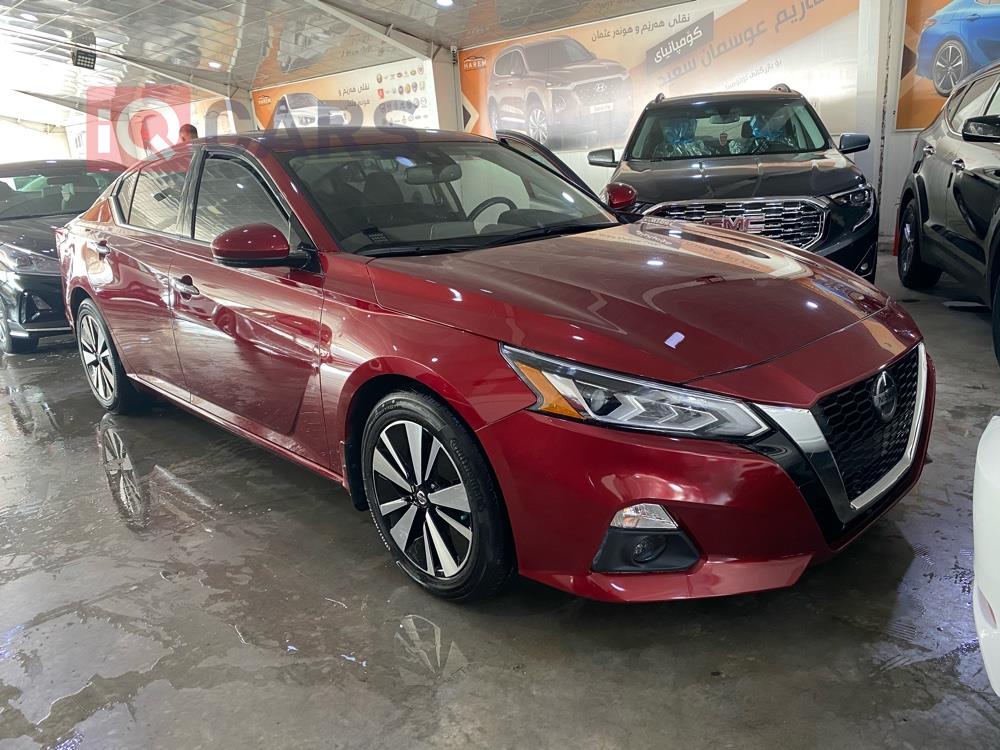Nissan Altima
